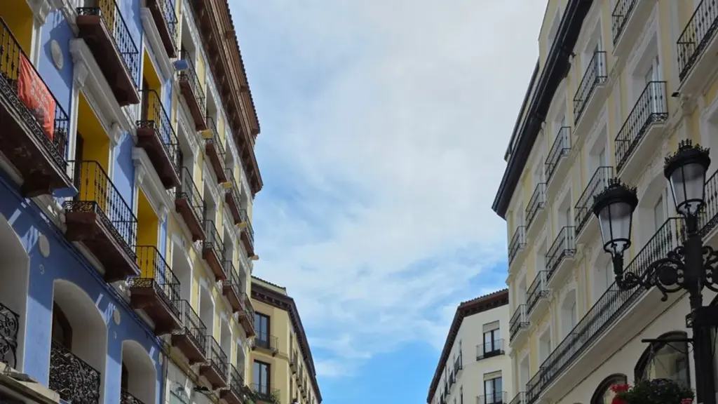 rutas a pie Zaragoza centro: Zaragoza a pie desde el centro: 5 rutas cortas para ir y volver sin coche